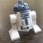 R2D2